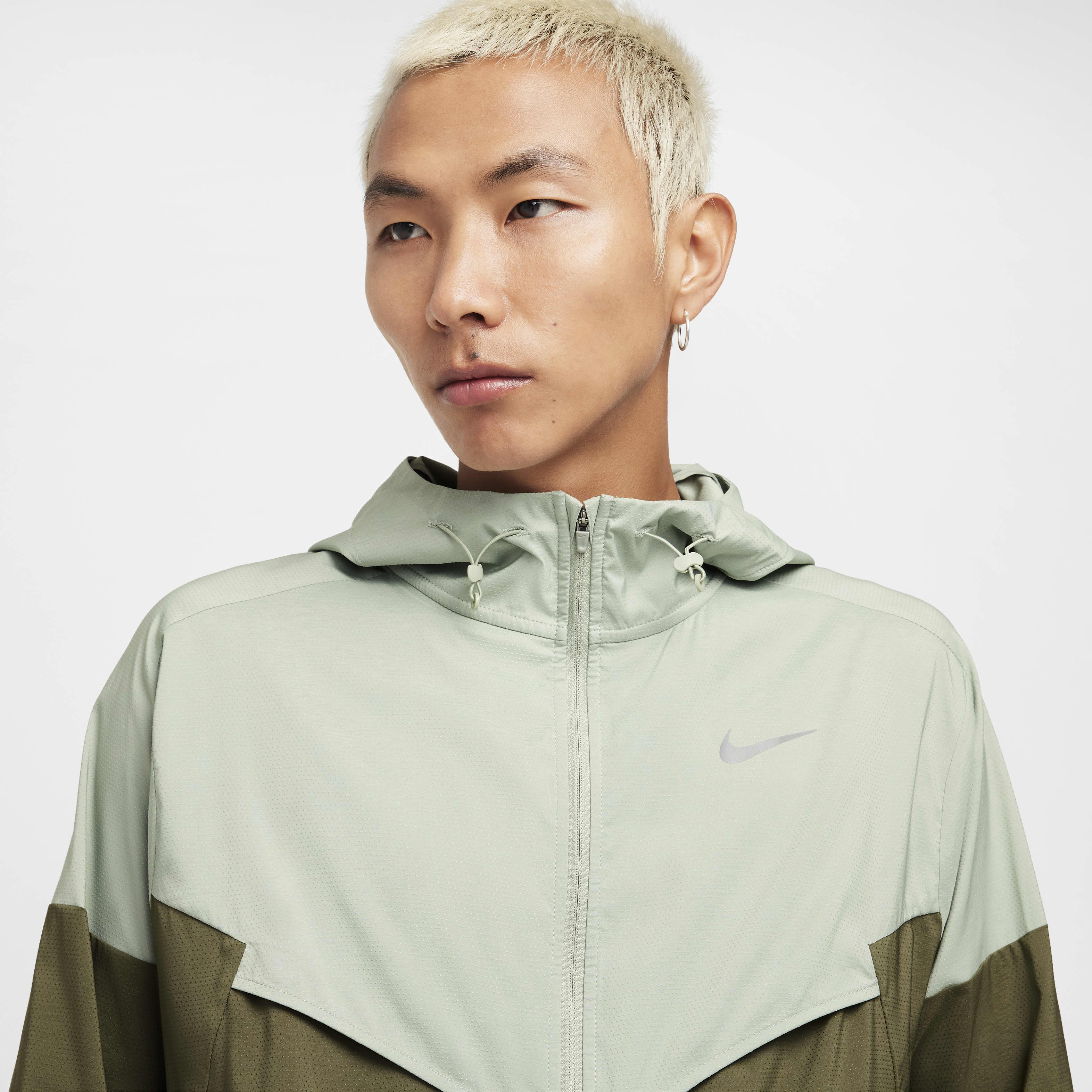ウォーキング・ランニングウェア Nike Windrunner Repel Running Jacket Buy Nike Windrunner Men's Repel Running Jacket - Jade